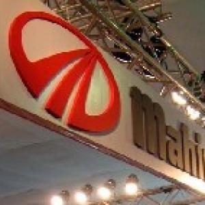 M&M to buy 5.5% of Tech Mahindra's stake from BT
