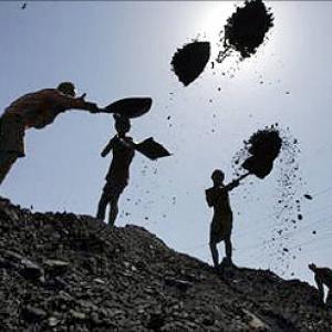 Govt to go ahead with coal sector reforms