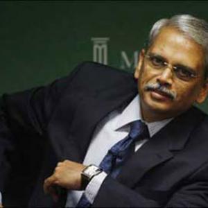 Next Infosys chairman to be from within, hints Gopalakrishnan