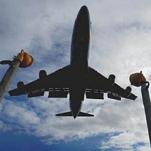India twiddles its thumbs as foreign airlines grab traffic