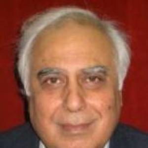 Sibal under attack in cyberspace
