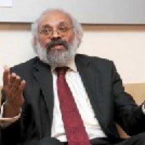 Right size of a bank remains a debate: Gokarn