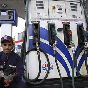 No decision on shutting petrol pumps at night: Moily