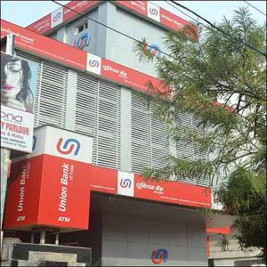 Union Bank to charge own customers beyond 8 ATM transactions