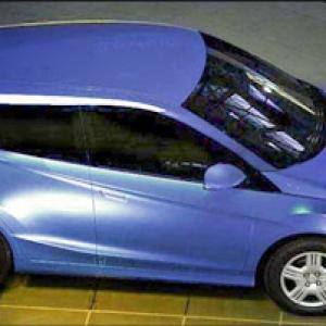 IMAGES: Honda Brio launched @ Rs 395,000!