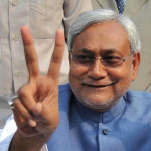 Nitish vs Manjhi: The big Bihar floor test today