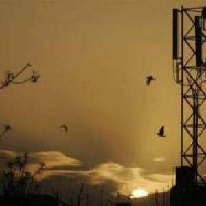 Telcos' FY11 revenue at over Rs 1.62 lakh cr: Govt