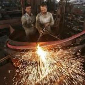 India's industrial output soars 8.2 pct in October