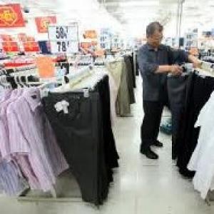 FDI in retail: Sourcing clause to deter foreign companies