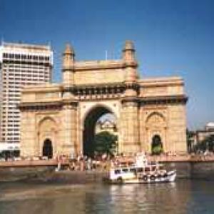 Mumbai realtors to pay premium for free-of-floor space index area