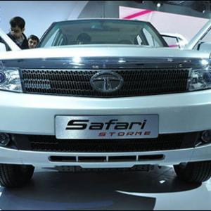 Which is BETTER? The new Xylo or Tata Storme