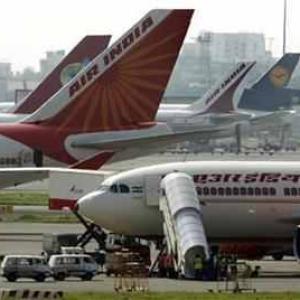 India's aviation hub dreams face Dubai,Singapore challenge