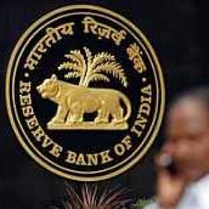 Capital flows to decide fate of rupee: RBI