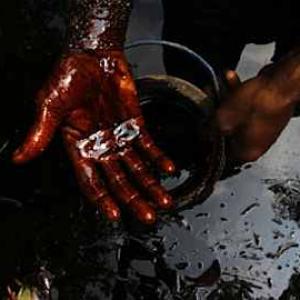 IMAGES: These are the world's 10 worst oil disasters