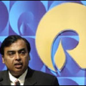 RIL buys back shares worth Rs 500 cr in 2 weeks