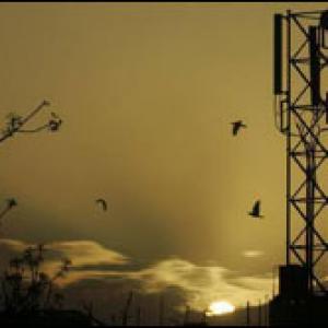 Spectrum auction set to open fresh can of worms