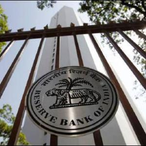 RBI and the crisis of central banking