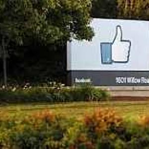 Indian e-retailers 'like' Facebook for biz expansion