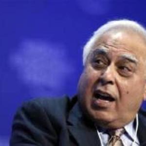 Sibal approves Rs 104 cr penalty on Vodafone