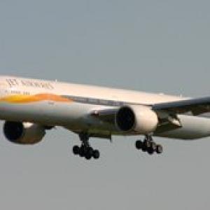 Jet seeks 3-fold spread of India-Abu Dhabi services