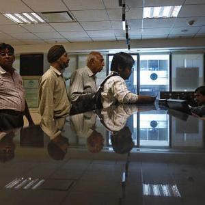Govt to pay Rs 48,069 cr IT refunds for FY13 and FY14