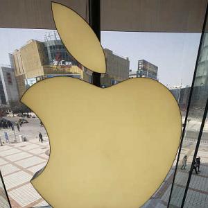 Apple beats Google to become world's most valuable brand