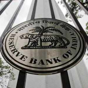 Highlights of RBI's mid-quarter policy review