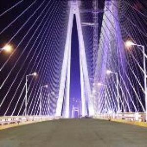 Mumbai trans-harbour link unviable: Infra firms