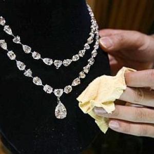 India to get world's first gem bourse