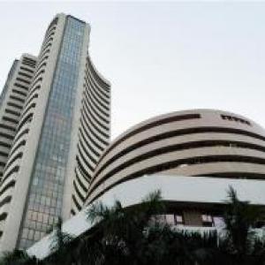 Sensex ends in red on earning concerns, economic growth