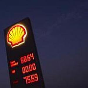 Royal Dutch Shell India unit to invest $1 billion