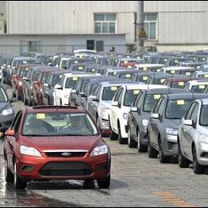 Over 35 NEW CARS to hit Indian roads in 2013