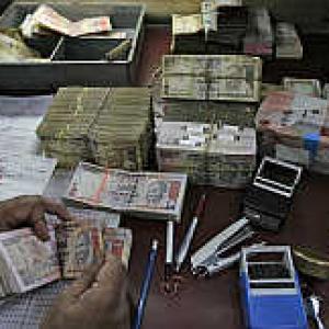 'If growth is low, the rupee is worse off'