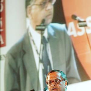 Murthy makes presence felt in Infosys results