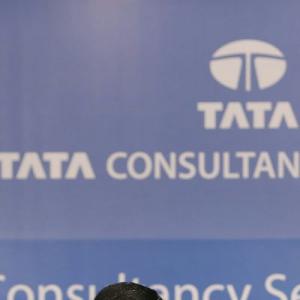How TCS is able to beat Infosys in every aspect