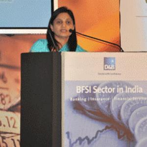 LIC gets first woman managing director