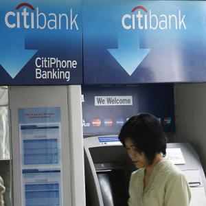 Five banks slapped with biggest fines in the world