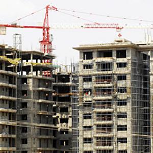 Investment in realty sector dips 65% in 2013
