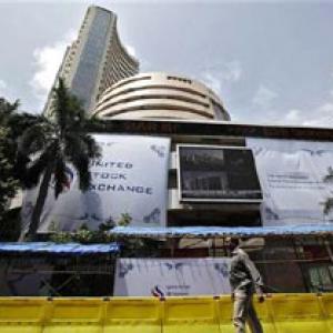Markets stage a recovery; Sensex up 70 points