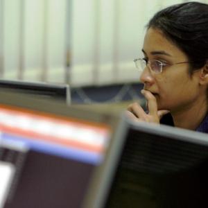 Sensex hits 1-month closing low; metals, power drag