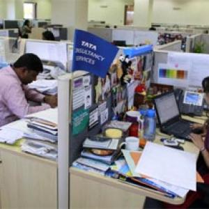 TCS net profit jumps 16% to Rs 6,085 cr