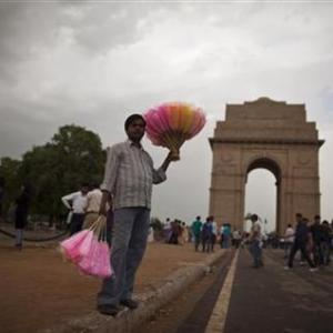 If all goes well, Indian economy will see 'achche din' in 2015