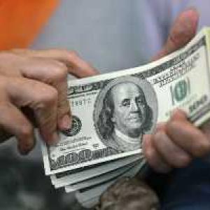 India's forex reserves hit all-time high at $322.14 billion