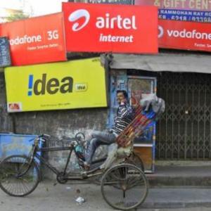 Spectrum bids reach Rs 56,190 crore after 40 rounds
