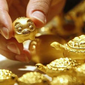 Gold smuggling rises in 2013-14: Govt