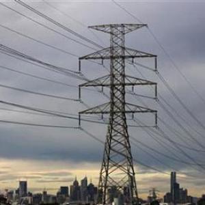 Maharashtra cuts power tariff by 20% ahead of election