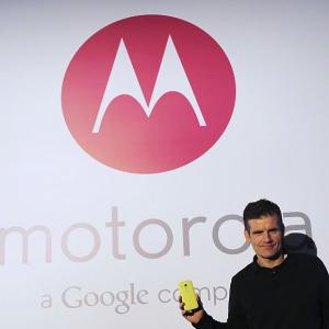 Google sells Motorola to Lenovo for $2.91 billion