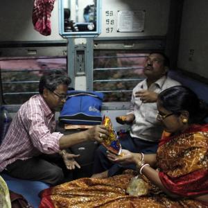 Railways promise tasty, hygienic food onboard