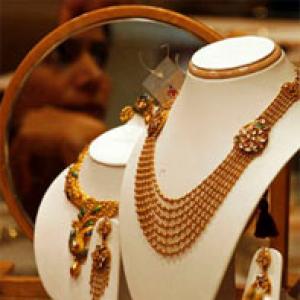 Restrictions on gold imports likely to stay
