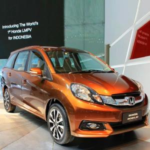 Year's biggest car launch: Honda drives in Mobilio at Rs 6.49 lakh